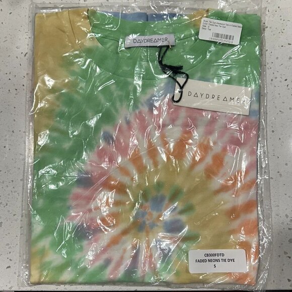 NWT Daydreamer Tie Dye Weekend Tee in Faded Neon - Small - Picture 2 of 3